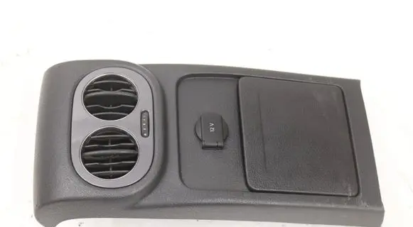 Volkswagen Tiguan Dash center air vent grill 5N0863289D