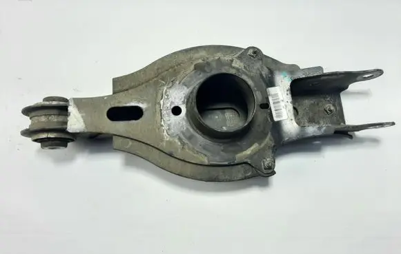 Rear upper control arm/wishbone