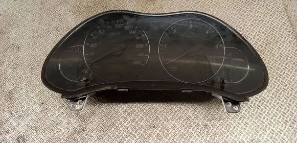 Toyota Avensis T250 Speedometer (instrument cluster) 8380005851B
