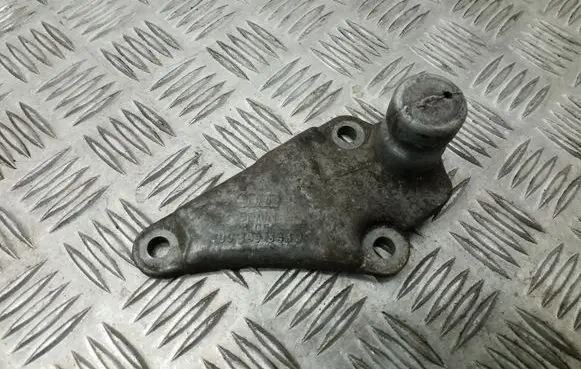Audi A6 S6 C6 4F Engine mounting bracket 8D0199343J