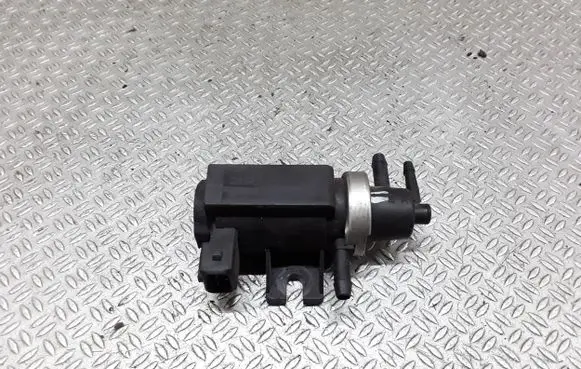 Renault Megane II Turbo solenoid valve 30618057