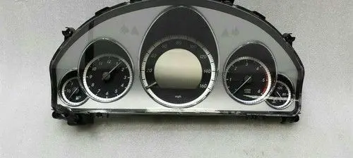 Mercedes-Benz E C207 W207 Speedometer (instrument cluster) A2129006304
