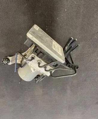 BMW X3 G01 ABS Pump 5A01937