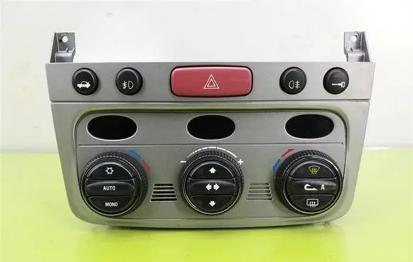 Alfa Romeo 147 Climate control/heater control trim 01560513690