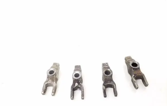 Opel Signum Fuel Injector clamp holder