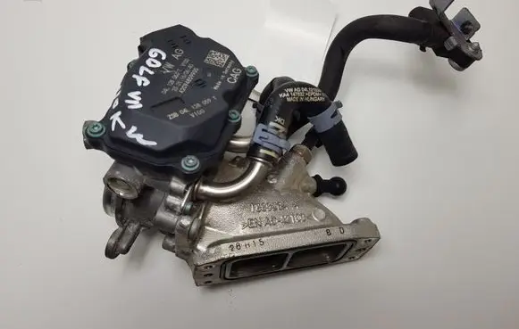 Volkswagen Golf VII Throttle valve 04L128063T 04L128059T