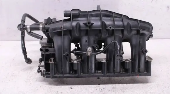 Volkswagen PASSAT B6 Intake manifold 06F133185AE 06F133201N 06F133317G