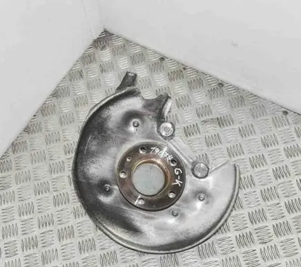 Audi A6 S6 C7 4G Rear wheel hub 8K0505431AQ