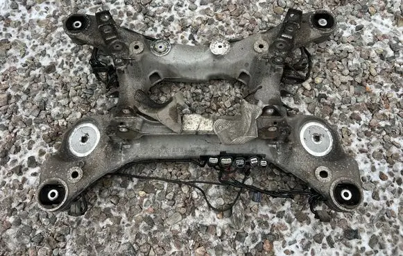 Land Rover Range Rover L405 Rear subframe 