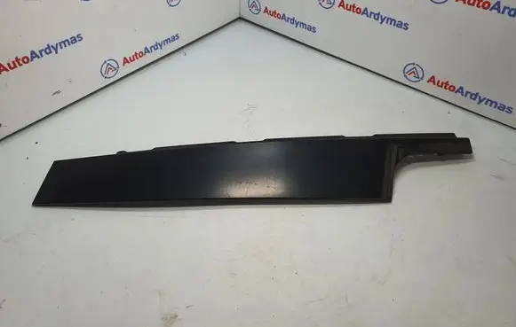 BMW 1 E81 E87 (B) pillar trim (top) 7068100 51347068100