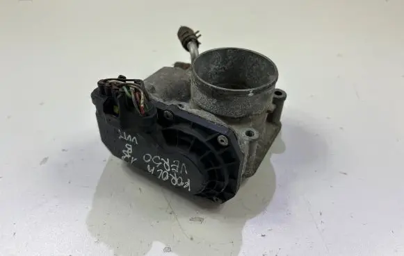 Toyota Corolla Verso AR10 Throttle valve 220300D010