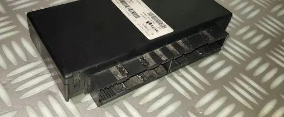 BMW 5 E60 E61 Gateway control module 9118730