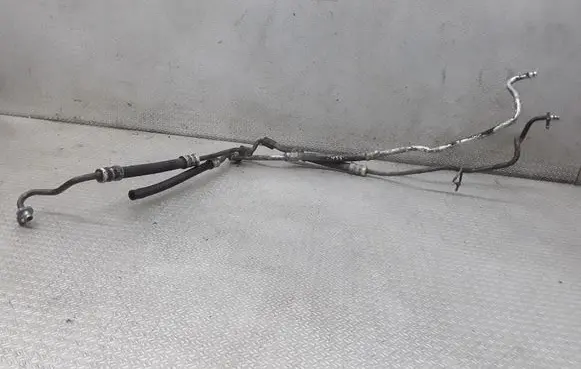 Peugeot 308 Power steering hose/pipe/line