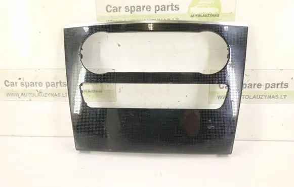Mercedes-Benz ML W164 Radio/GPS head unit trim 1646804417 A1646804417