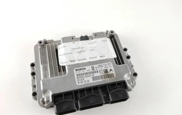 Citroen C4 I Engine control unit/module 9662670780 9653958980 0281011966