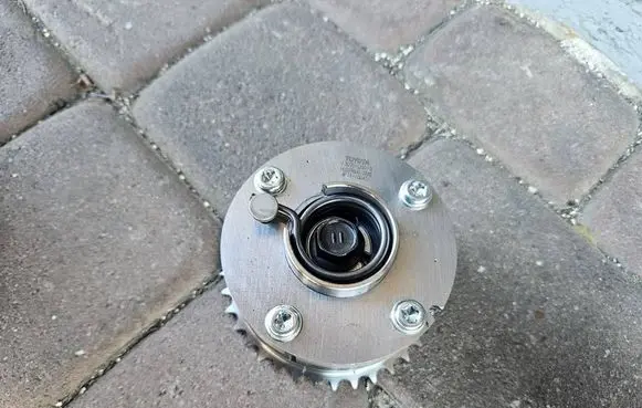 Toyota Aygo X Engine head 13070-0Q010-