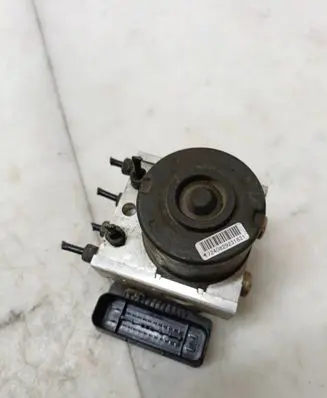 Peugeot 206 ABS Pump 9641871180 P5S2M2064Z 10097011053