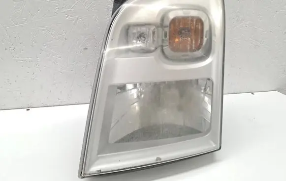 Ford Transit Headlight/headlamp 6C1113W030