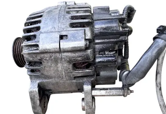 Audi A3 S3 8P Generator/alternator 03C903023B