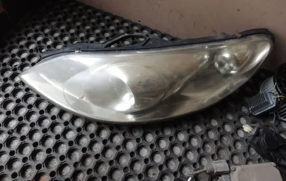 Peugeot 407 Headlight/headlamp 9641939880