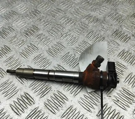 Volkswagen Crafter Fuel injector 04L130277BE