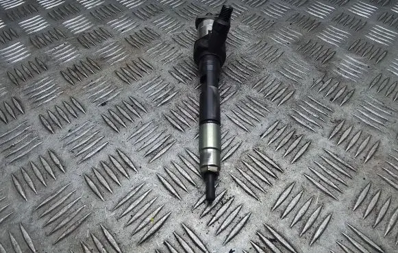 Mazda 6 Fuel injector R2AA13H50