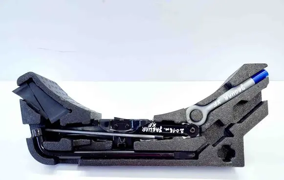 Jaguar XF X260 Lift Jack GX7317B043AE