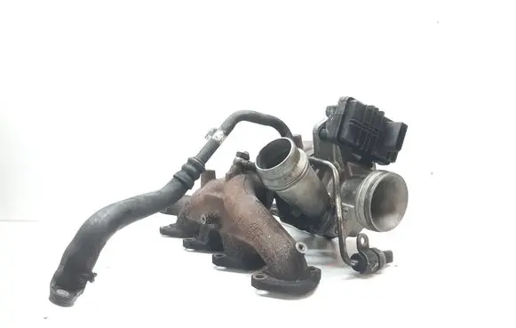 BMW 2 F46 Turbo 8513635