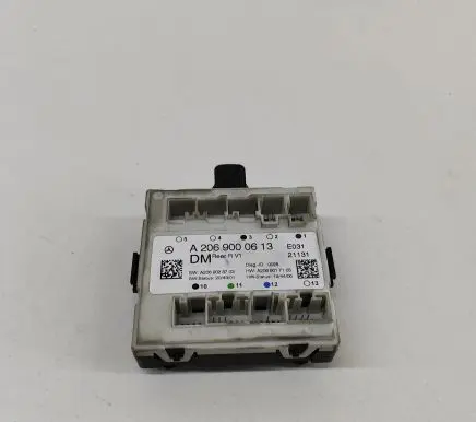 Mercedes-Benz C W206 Door control unit/module A2069000613 A2069028703