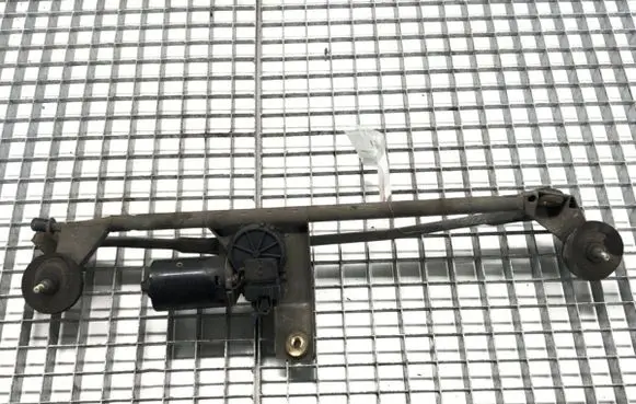 Front wiper linkage and motor