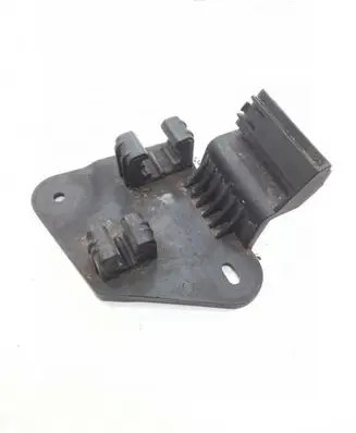 Audi Q3 8U Other engine bay part 8U0260759A