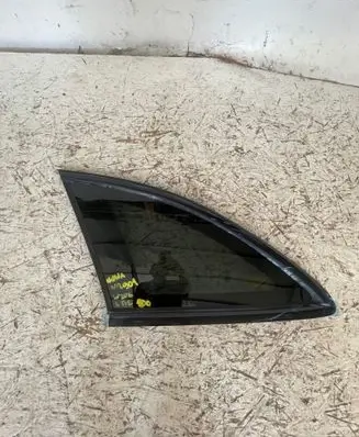 Mercedes-Benz C W206 Rear vent window glass 