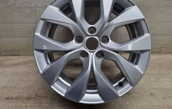 Renault Captur II R17 alloy rim 9043R