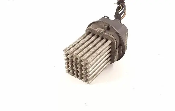 Mercedes-Benz C W204 Heater blower fan relay 2048707710 A2048707710