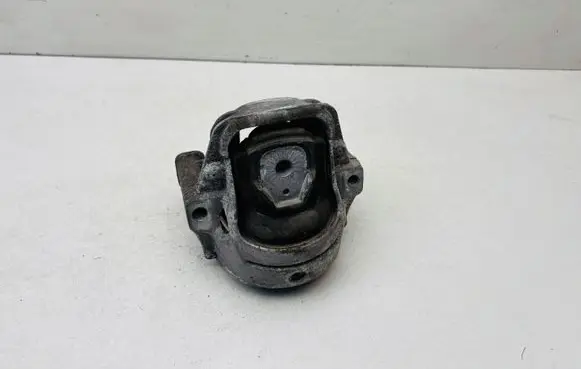 Audi A4 S4 B8 8K Engine mount bracket 8K0199381