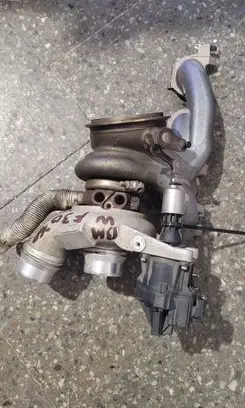 BMW 3 F30 F35 F31 Turbo 7637563