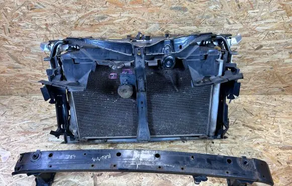 Toyota RAV 4 (XA40) Front piece kit 