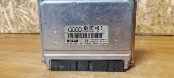 Audi A6 S6 C6 4F Engine control unit/module 4b0907401