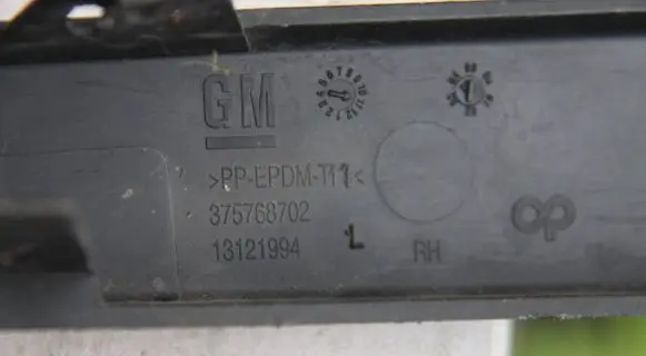 Opel Astra H Front bumper lower grill 375768702 13121994