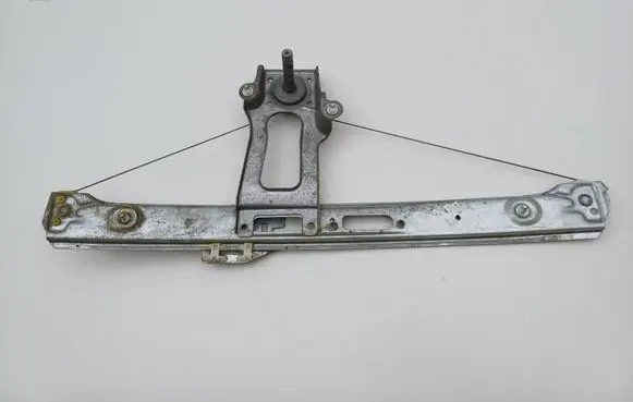 BMW 3 E46 Rear door manual window regulator 7011206