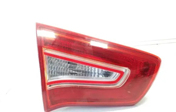 KIA Sportage Tailgate rear/tail lights 924053W0
