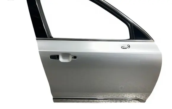 Volvo XC90 Front door