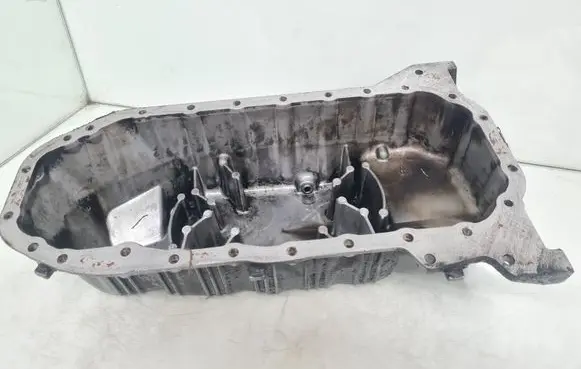Oil sump