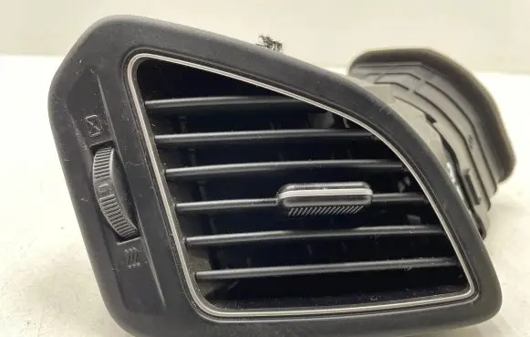 Hyundai ix35 Dashboard side air vent grill/cover trim 974902S000