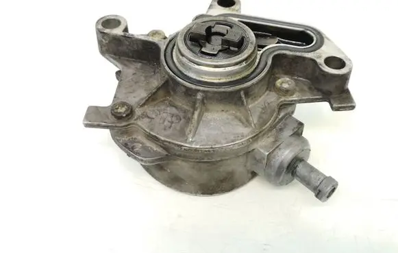 Vacuum pump