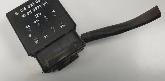 Mercedes-Benz E W124 Other relay 1248210063