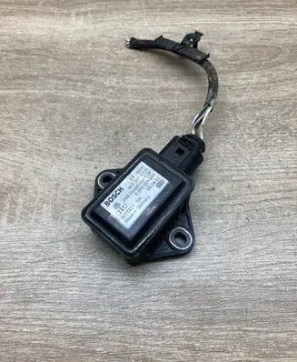Audi A4 S4 B6 8E 8H ESP acceleration yaw rate sensor 8E0907637A 0265005245