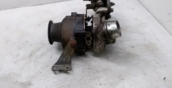 BMW 3 E90 E91 Turbo TF035HL8B13TB 781019903D 4933500220