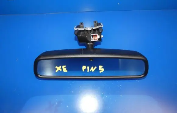 Jaguar XE Rear view mirror (interior)