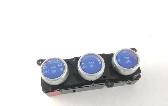 Mitsubishi L200 Climate control unit MN123598 5037224103 68710BA